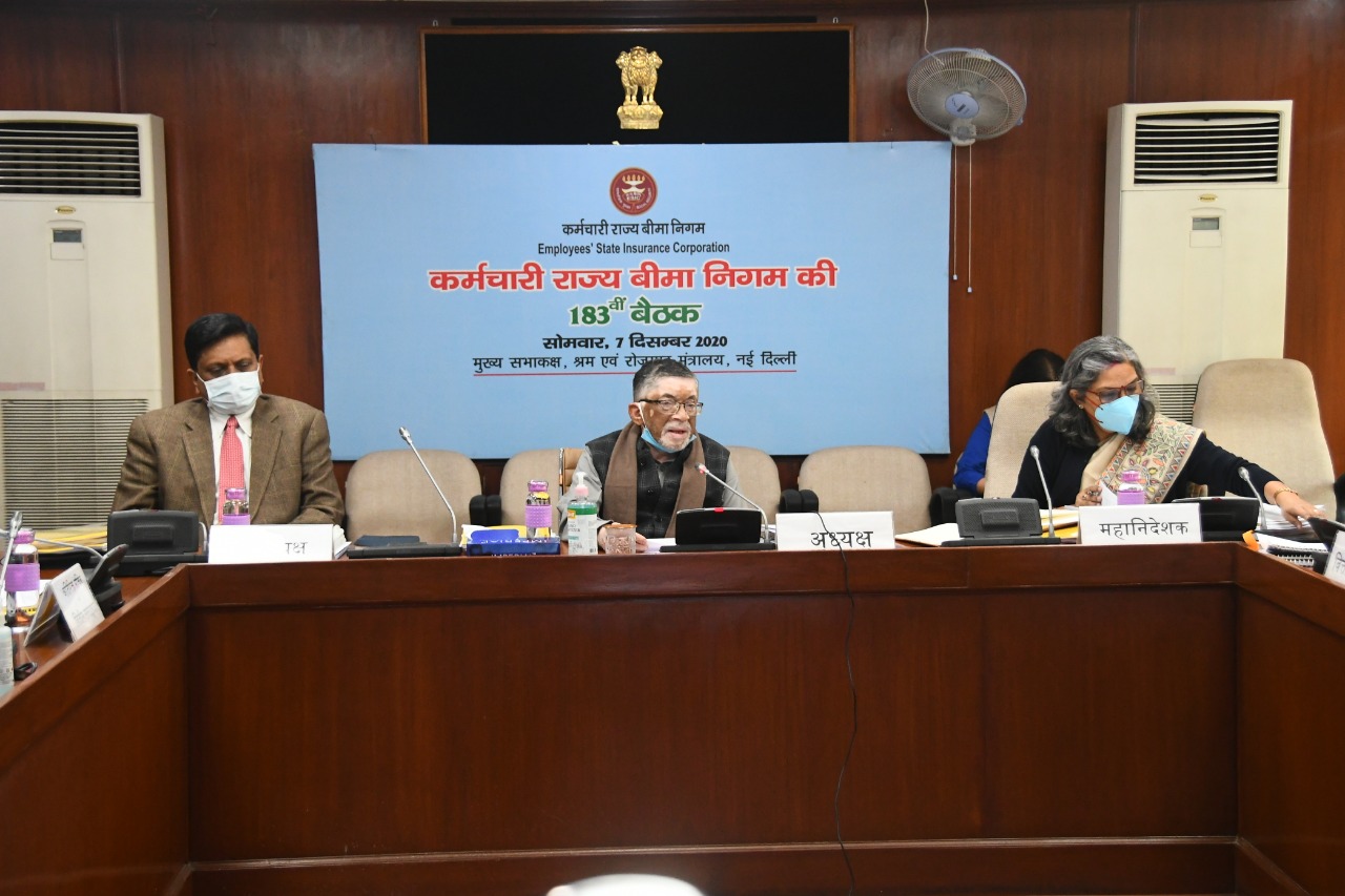 प्रेस प्रकाशनी कामगारों को बेहतर सेवाएं प्रदान करने के लिए क.रा.बी.निगम की प्रमुख नीतिगत पहलें